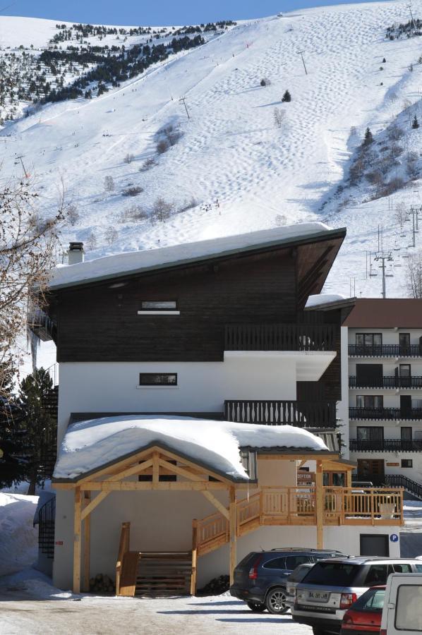Hotel Valentin Pied Des Pistes Ле дез Альп Экстерьер фото